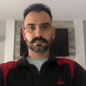 Meet your Posher, Satwinder